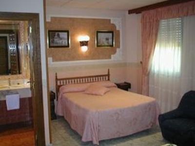 Hotel Montearagon Huesca Oda fotoğraf